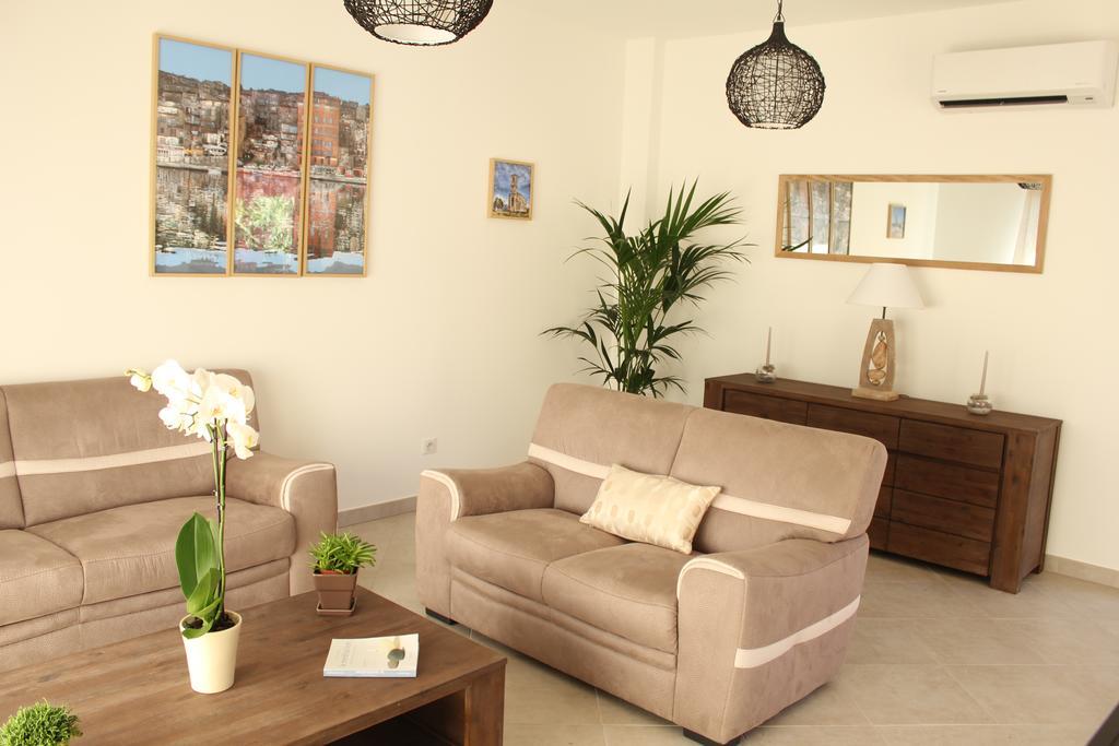 Cala Corsa: Seaside Luxury With Heated Pools In Porto-vecchio Villa Porto-Vecchio (Corsica)