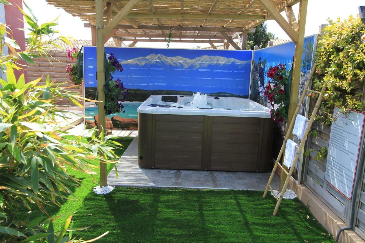 Cala Corsa: Seaside Luxury With Heated Pools In Porto-vecchio Villa *